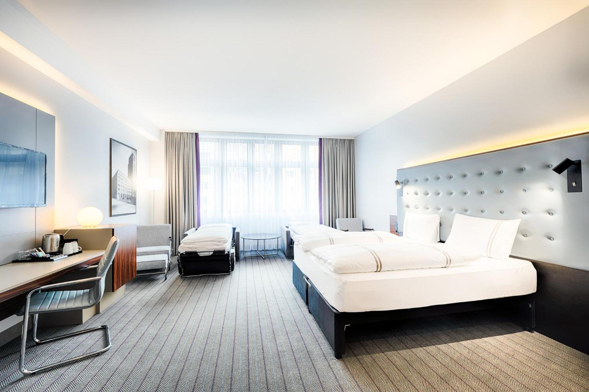 Hotel Premier Mediapark Colónia