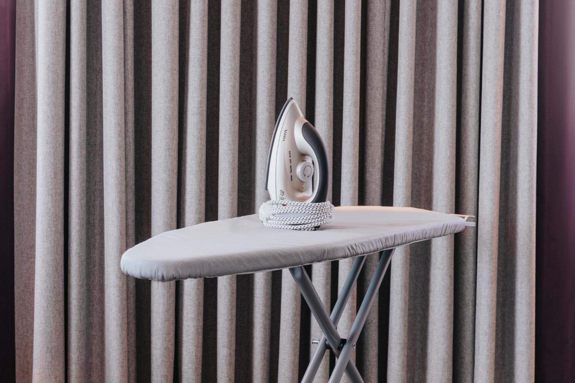 Premier Mediapark Hotel 3*